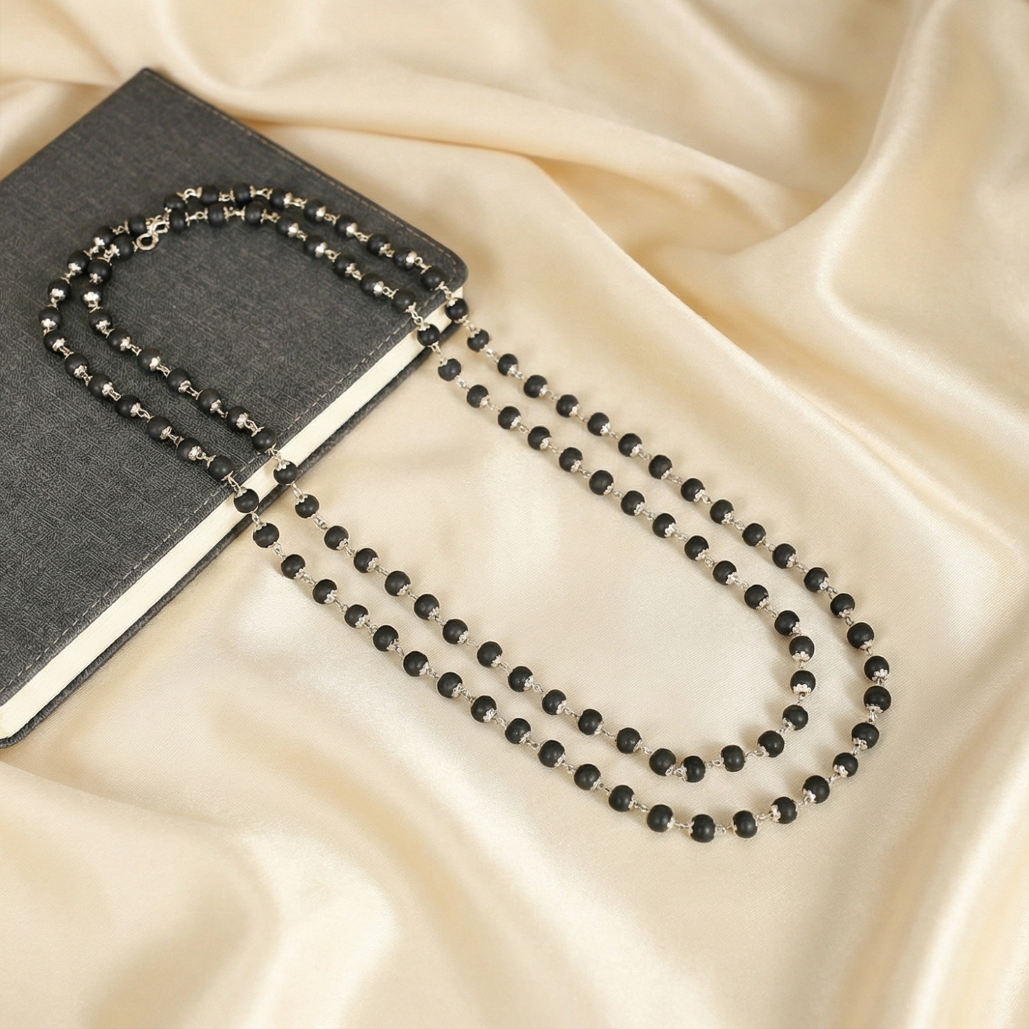 ಬೆಳ್ಳಿಯ ಕರುಂಗಲಿ ಮಾಲಾ - ನೈಸರ್ಗಿಕ ಎಬೋನಿ ವುಡ್ (Govt of India. Certified)